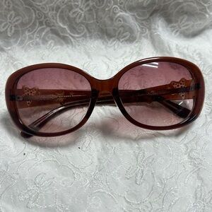 Elegant Brown Sunglasses